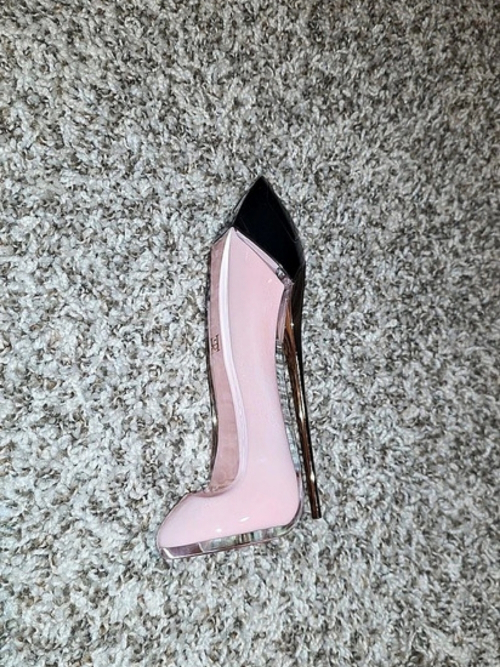 Carolina Herrera Pink & Black Pointed-Toe Heels Like New